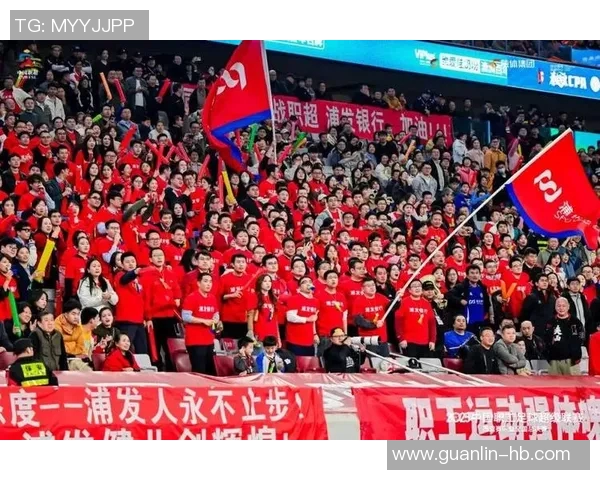 体育实时数据上海足球队在足球团队协作排行榜中荣获第五名展现出强大团队精神与实力