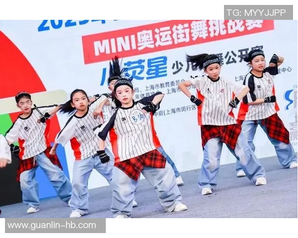 实时新闻上海街舞队战术创新引发热议推动街舞文化新发展